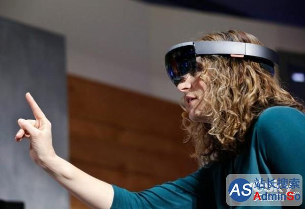华硕新动作明年将推出一款廉价版HoloLens