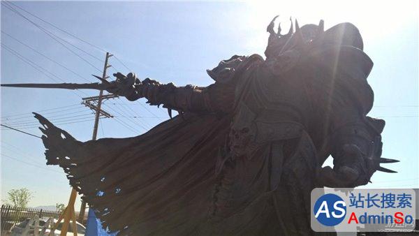 为自己庆生：暴雪打造《魔兽世界》阿尔萨斯巨型雕像